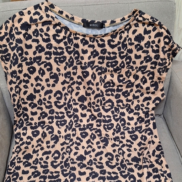 Mirol size Medium top - Picture 1 of 2